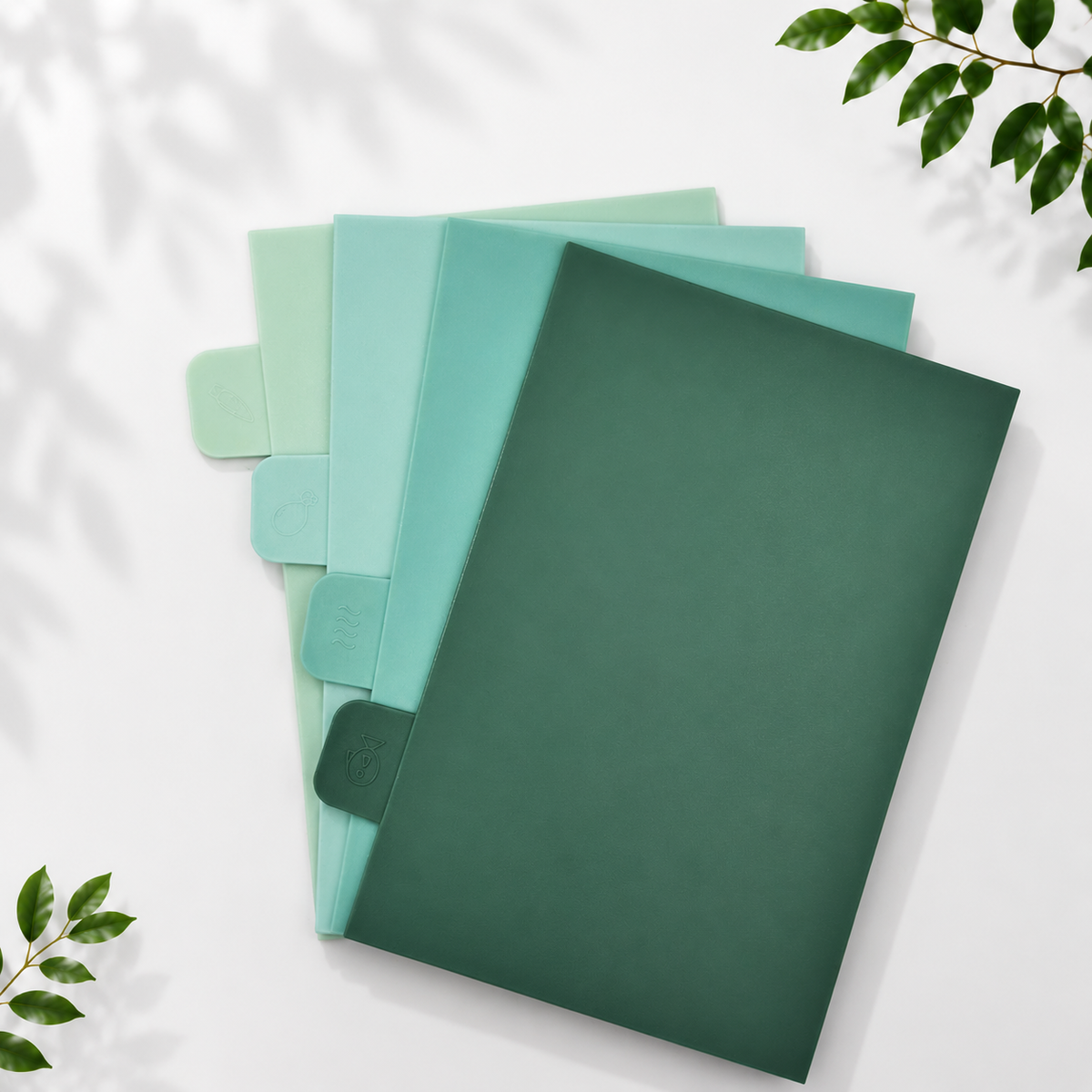 4 Green Chopping Boards with Storage Stand